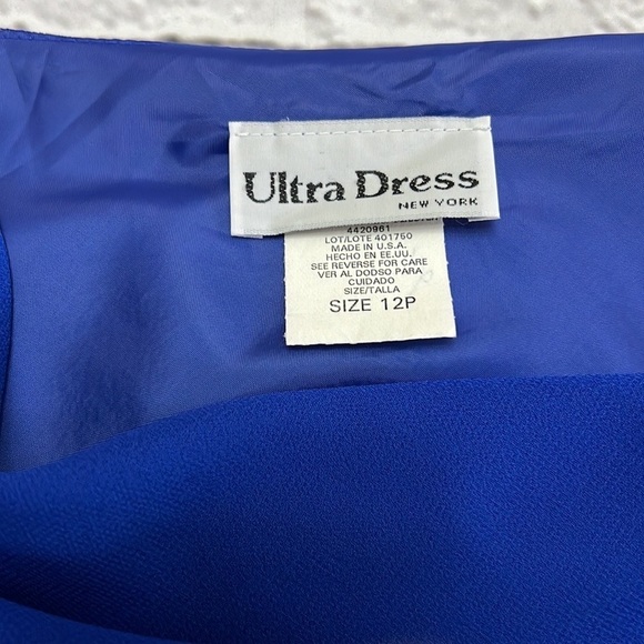 Ultra dress blouse. - Picture 3 of 6
